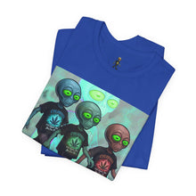 Load image into Gallery viewer, Walking High Cover - 4/20 Edition Tee
